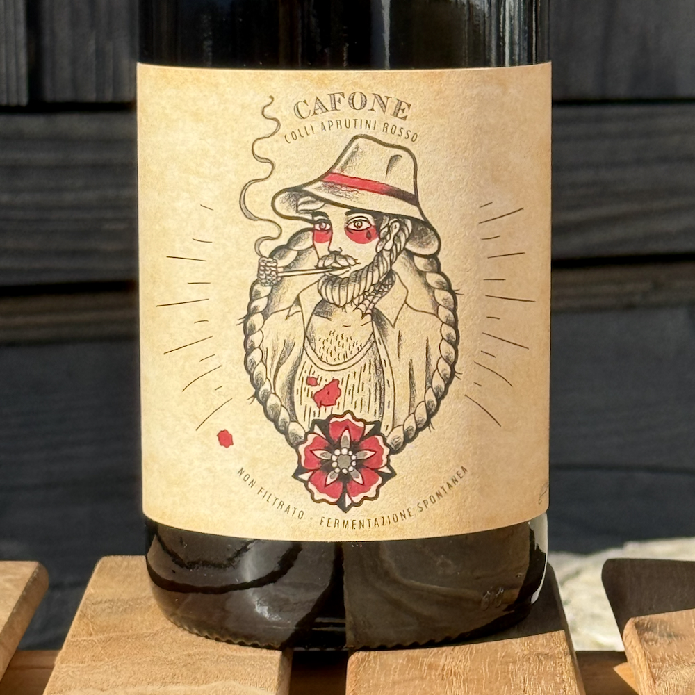 カフォーネ ロッソ コッリ アプルティーニ